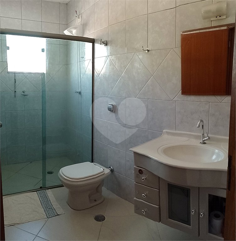 Sobrado à venda com 3 quartos, sendo 1 suíte, em Jardim Regina, São Paulo, SP