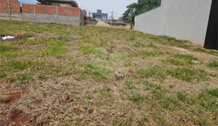Terreno à venda no condomínio Bela Vitta, Araraquara - SP