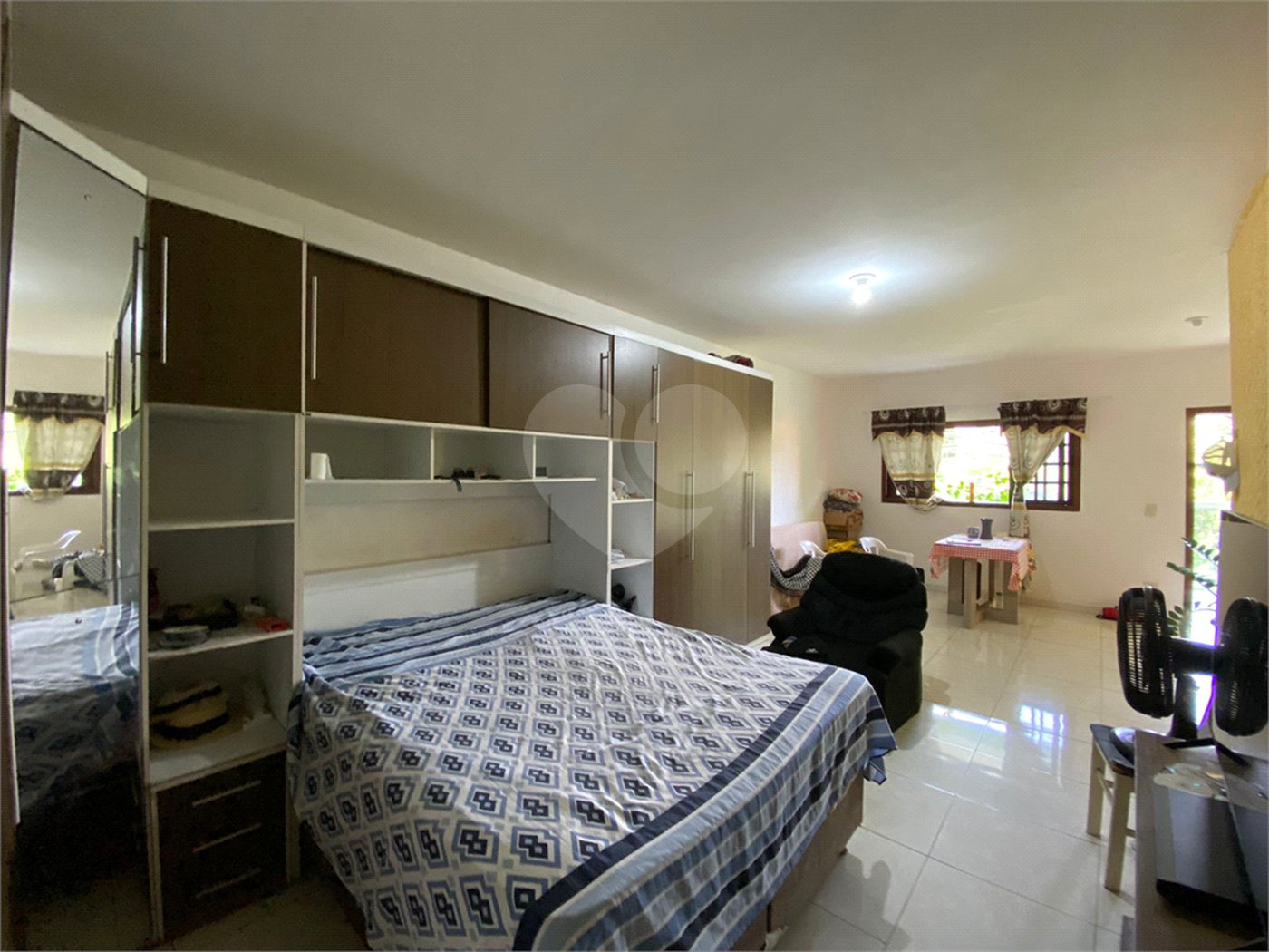 Sobrado à venda com 4 quartos em Jardim Santa Luzia de Poa, Itaquaquecetuba, SP