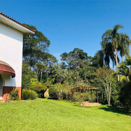 Chácara à venda com 6 quartos, sendo 2 suítes, em Vila Moraes, Mogi das Cruzes, SP