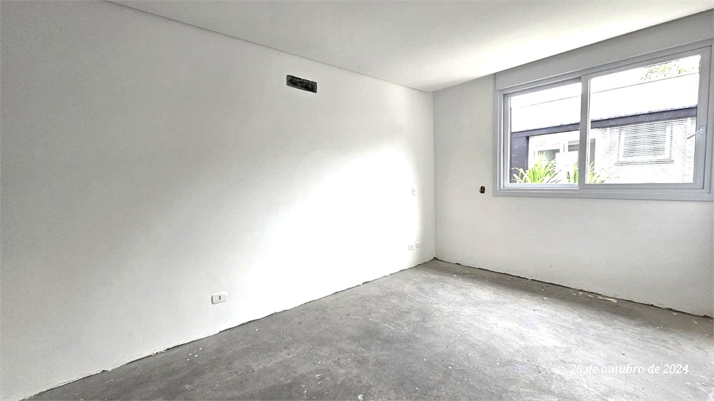 Casa à venda com 4 suítes no condomínio Vila Arese, São Paulo - SP