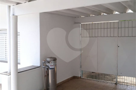 Casa à venda com 2 quartos no Centro, Itu, SP