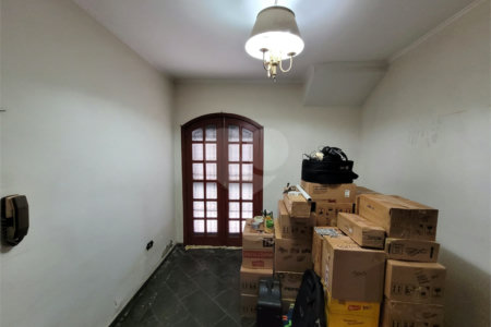 Casa à venda com 3 quartos, sendo 1 suíte, em Parque da Lapa, São Paulo, SP