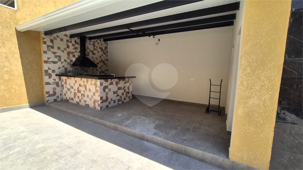 Casa à venda com 3 suítes no condomínio Residencial Villa Di Treviso, Vinhedo - SP