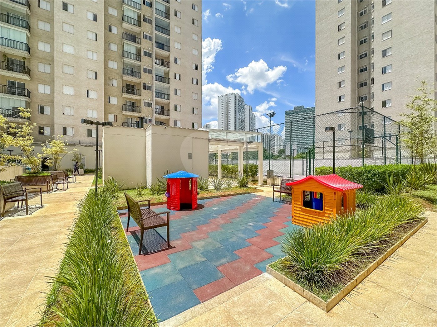 Apartamento à venda com 2 quartos, sendo 1 suíte,  em Jardim Caboré, São Paulo, SP