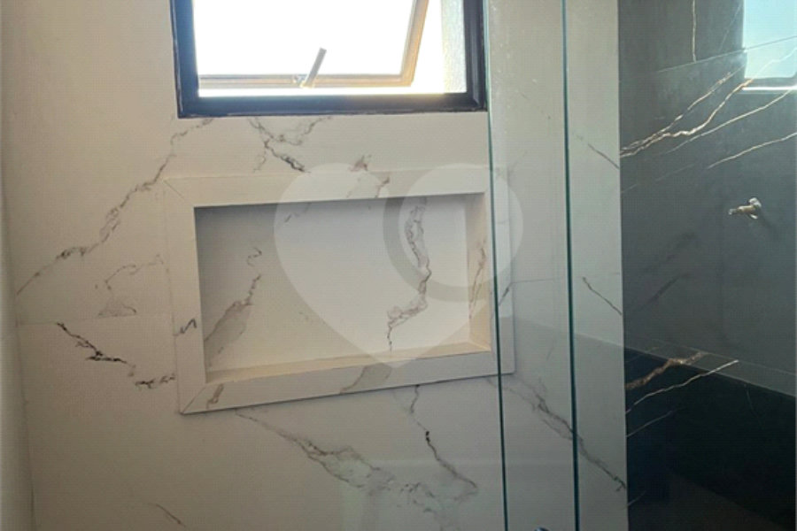 Sobrado à venda com 3 quartos, sendo 1 suíte, em Jardim Maristela, São Paulo, SP