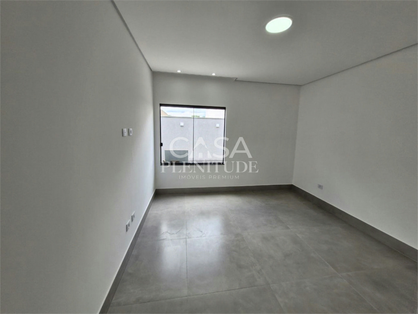 Casa em condomínio à venda com 3 quartos, sendo 1 suíte, em Cajuru do Sul, Sorocaba, SP