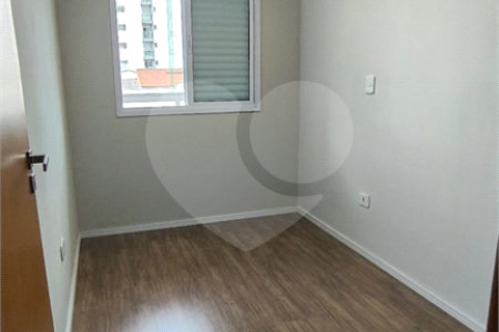 Apartamento à venda com 3 quartos, sendo 1 suíte, em Vila Pires, Santo André, SP