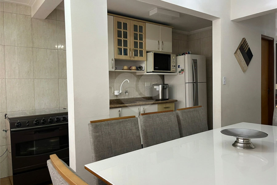 Casa à venda com 2 quartos, sendo 1 suíte, no condomínio Villa Faenza, São Paulo - SP