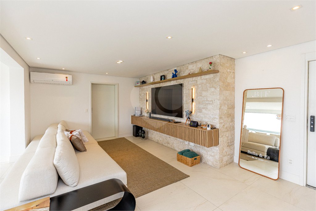 Apartamento à venda com 3 suítes em Vila Mascote, São Paulo, SP