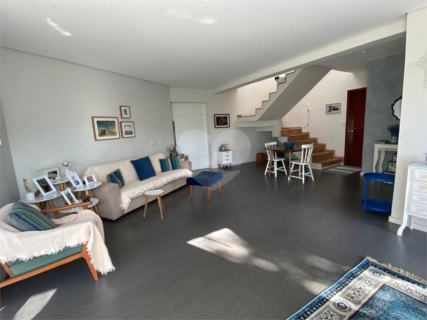 Casa à venda com 4 suítes no condomínio Alpes da Cantareira, Mairiporã - SP