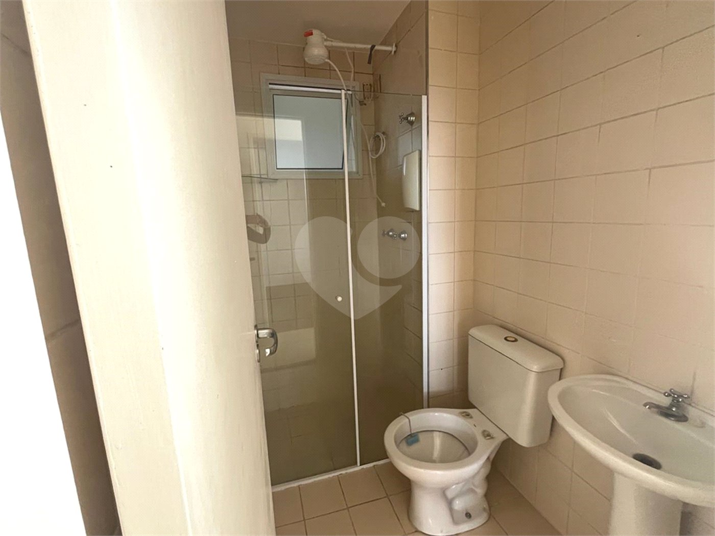 Sobrado à venda com 4 quartos, sendo 2 suítes, em Vila Romana, São Paulo, SP