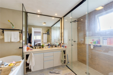 Apartamento à venda com 4 suítes em Jardim Marajoara, São Paulo, SP