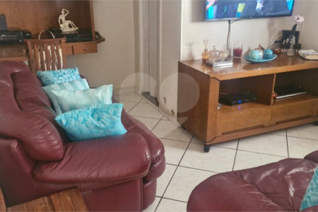 Casa Térrea à venda com 5 quartos, sendo 1 suíte, em Vila Mafra, São Paulo, SP