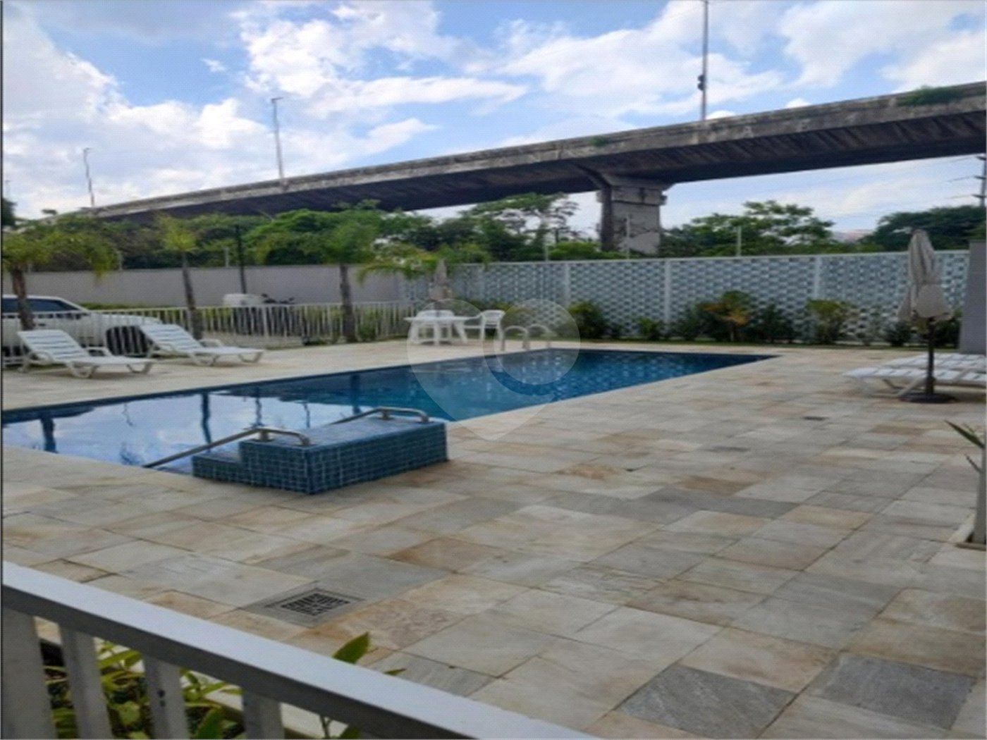 Apartamento à venda com 2 quartos em Guaiaúna, São Paulo, SP