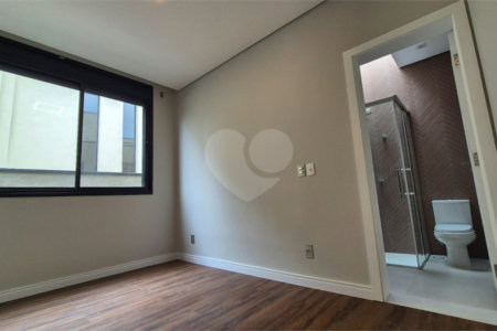 Casa à venda com 4 suítes no condomínio Alphaville Nova Esplanada 1, Votorantim - SP