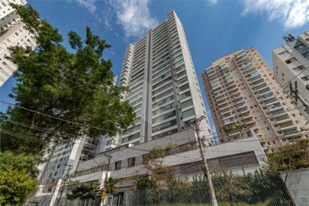 Apartamento à venda com 3 suítes em Brooklin, São Paulo, SP