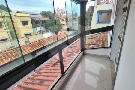 Casa à venda com 4 quartos, sendo 1 suíte, em Campo Grande, Rio de Janeiro, RJ