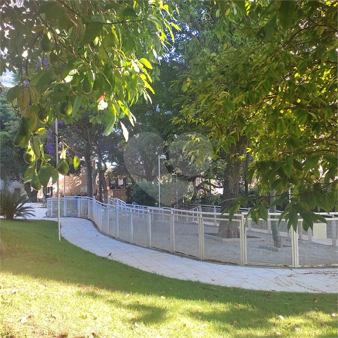 Apartamento à venda com 2 quartos em Jardim Esmeralda, São Paulo, SP
