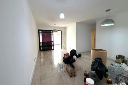 Apartamento à venda com 3 quartos, sendo 1 suíte,  em Vila Prudente, São Paulo, SP