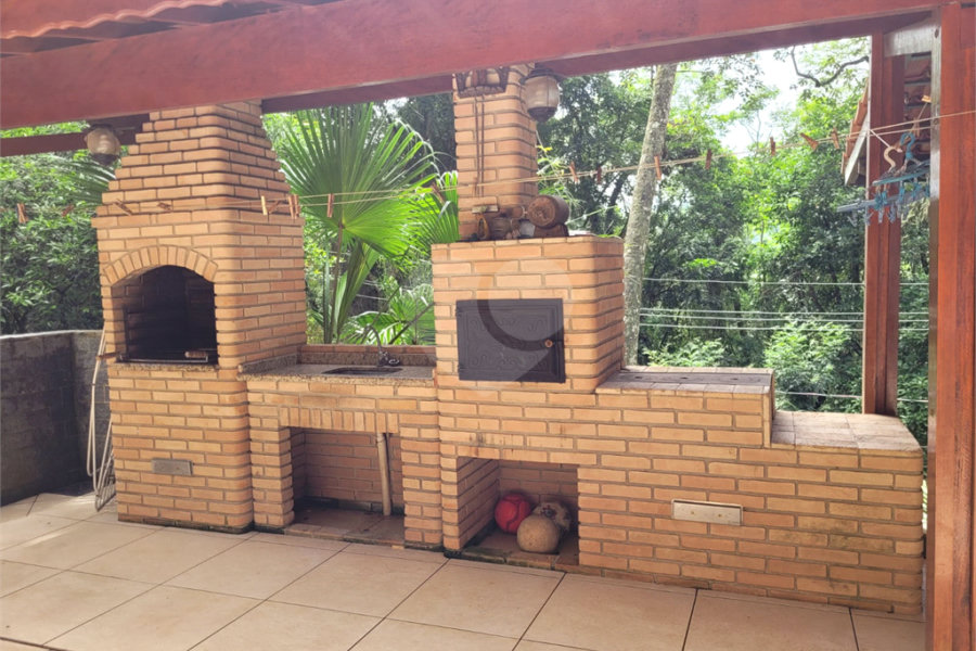 Casa à venda com 4 quartos, sendo 2 suítes,  em Serra da Cantareira, Mairiporã, SP