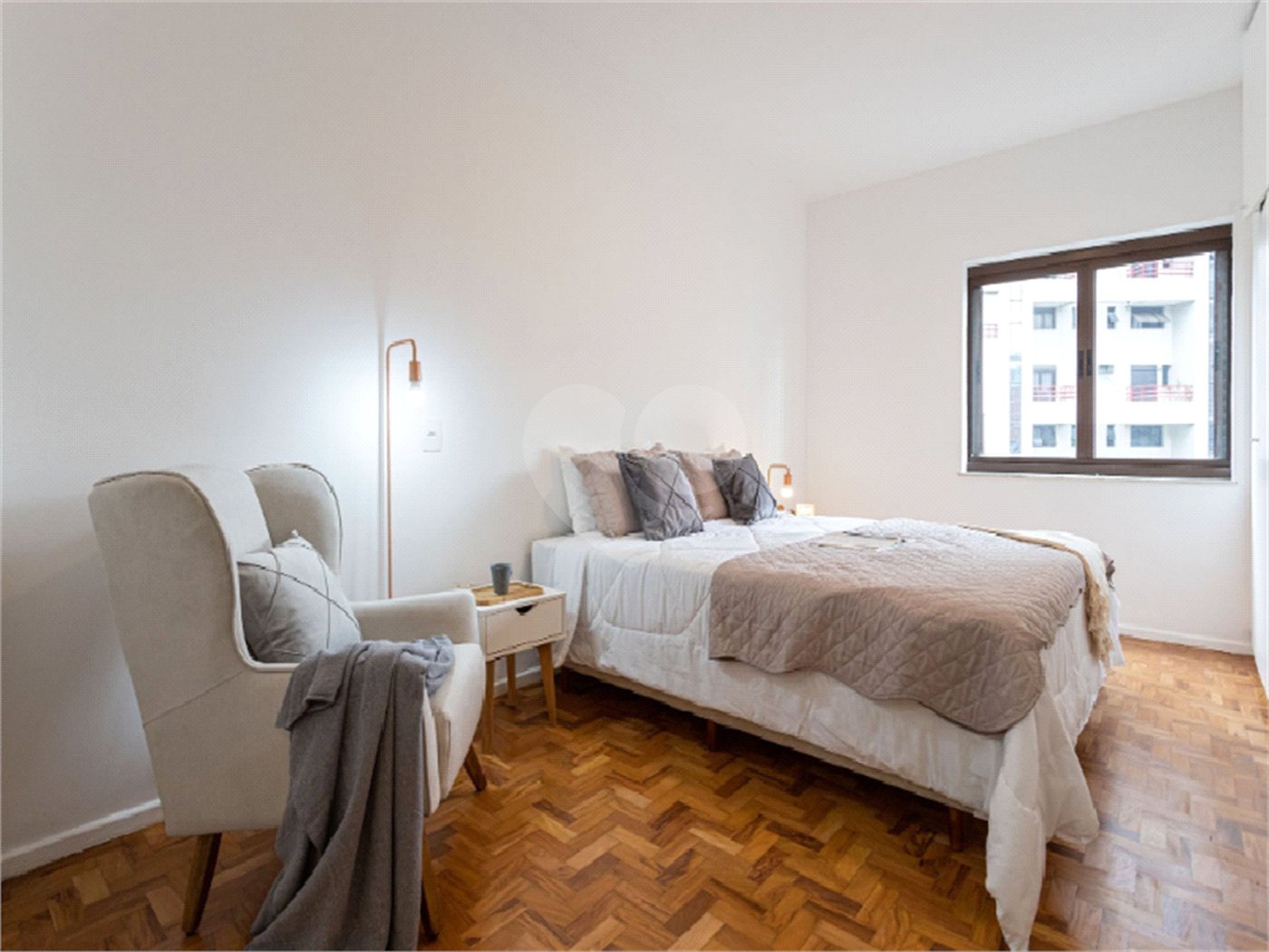 Apartamento à venda com 3 quartos, sendo 1 suíte, em Itaim Bibi, São Paulo, SP