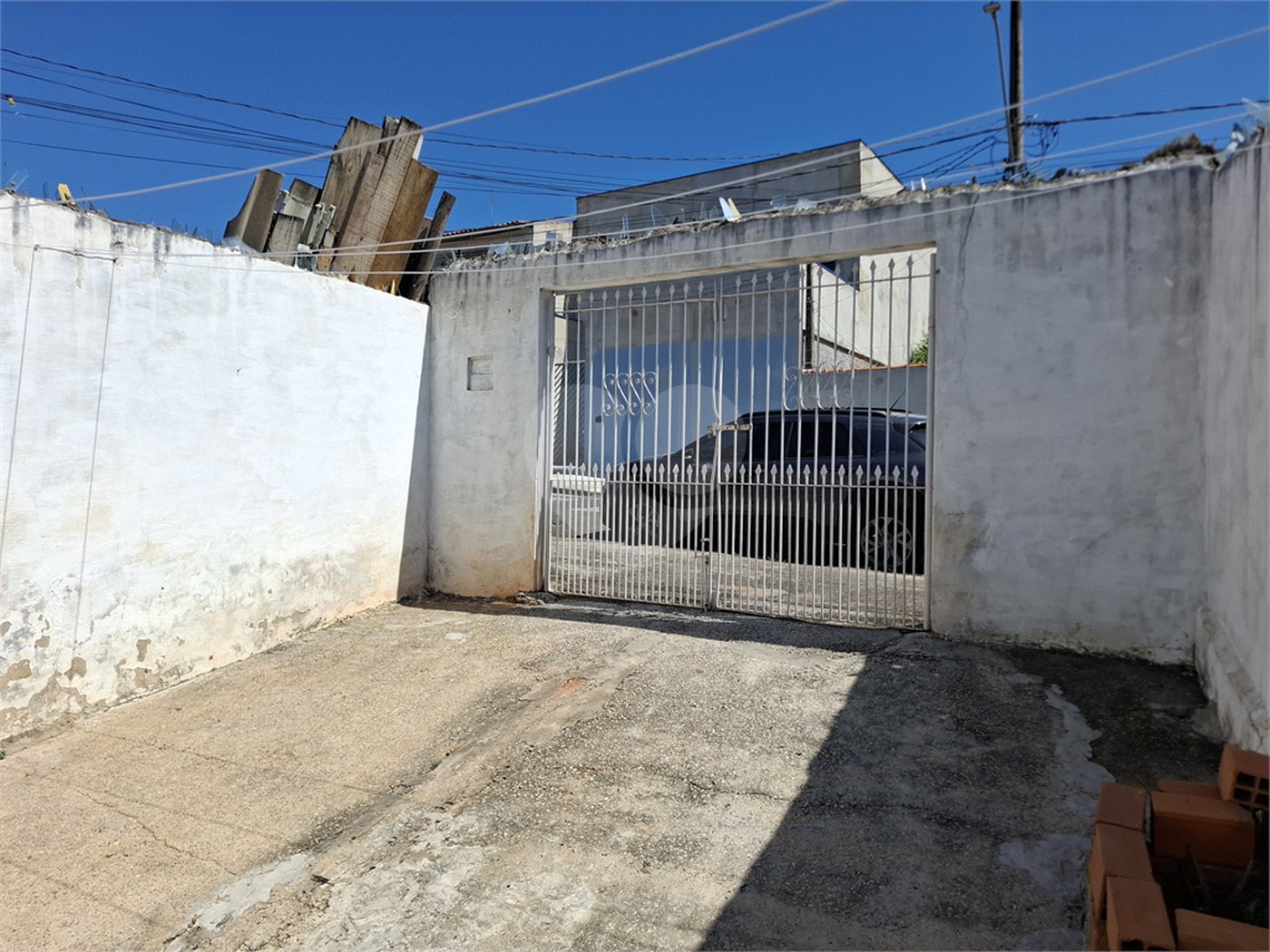 Casa à venda com 2 quartos em Parque Manchester, Sorocaba, SP