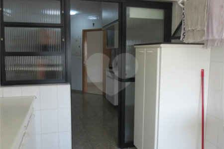 Apartamento à venda com 4 quartos, sendo 1 suíte, em Chácara Inglesa, São Paulo, SP