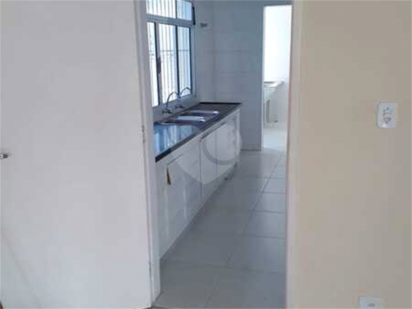 Casa à venda com 4 quartos, sendo 2 suítes, em Santana, São Paulo, SP