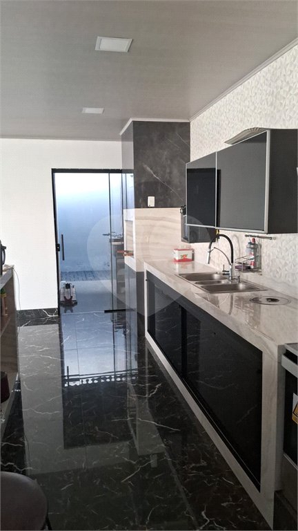 Casa à venda com 3 quartos, sendo 2 suítes,  em Ipê, Três Lagoas, MS
