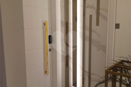Apartamento à venda com 4 quartos, sendo 2 suítes,  em Jardim Flor da Montanha, Guarulhos, SP