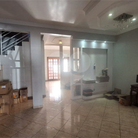 Casa à venda com 3 quartos, sendo 1 suíte, em Jardim Itanguá, Sorocaba, SP