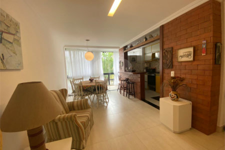 Casa em condomínio à venda com 2 quartos, sendo 1 suíte,  no Centro (mangue), Armação dos Búzios, RJ