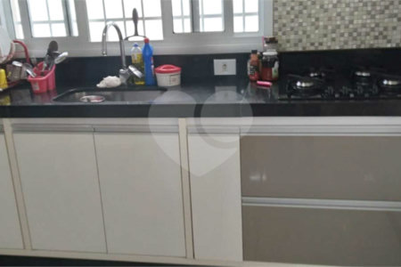 Casa à venda com 3 quartos, sendo 1 suíte, em Santa Cândida, Vinhedo, SP