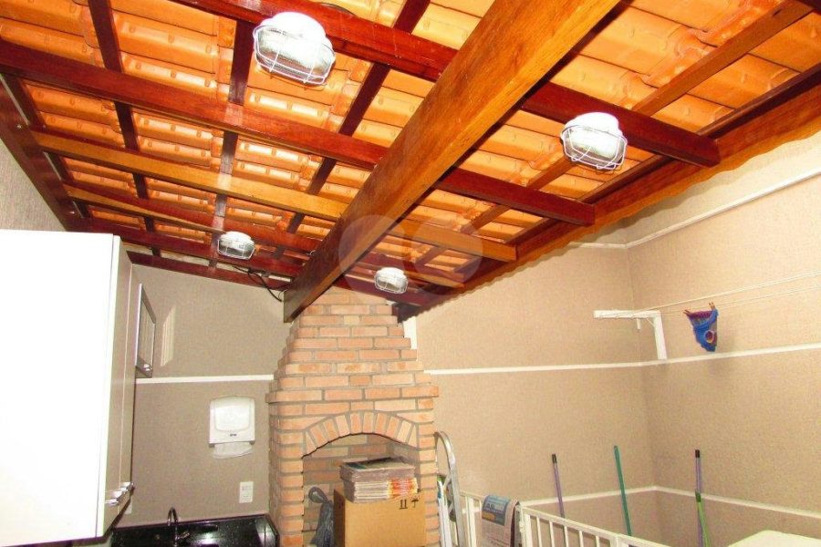 Sobrado à venda com 3 quartos, sendo 1 suíte,  em Vila Constança, São Paulo, SP