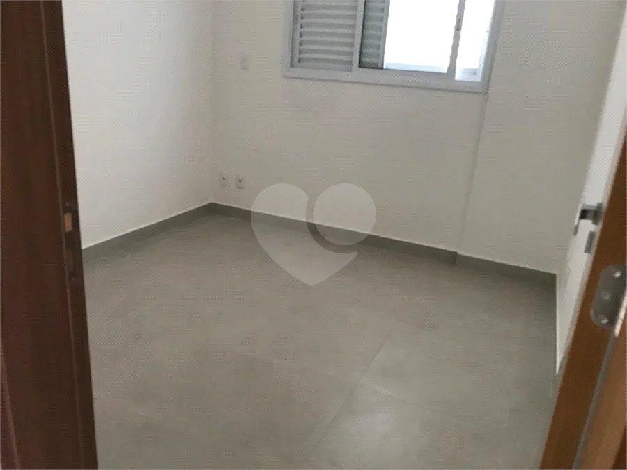 APARTAMENTO 02 DORMITÓRIOS COLADO NA USP