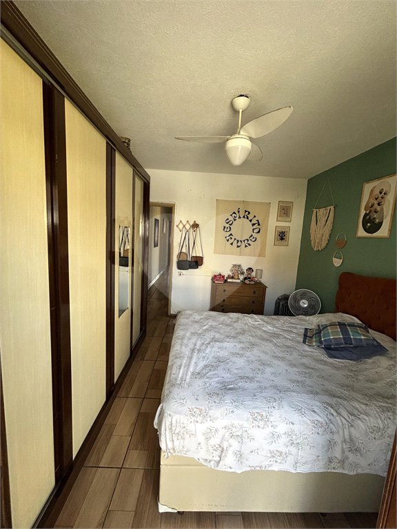 Sobrado à venda com 3 quartos em Jardim Santo Antoninho, São Paulo, SP