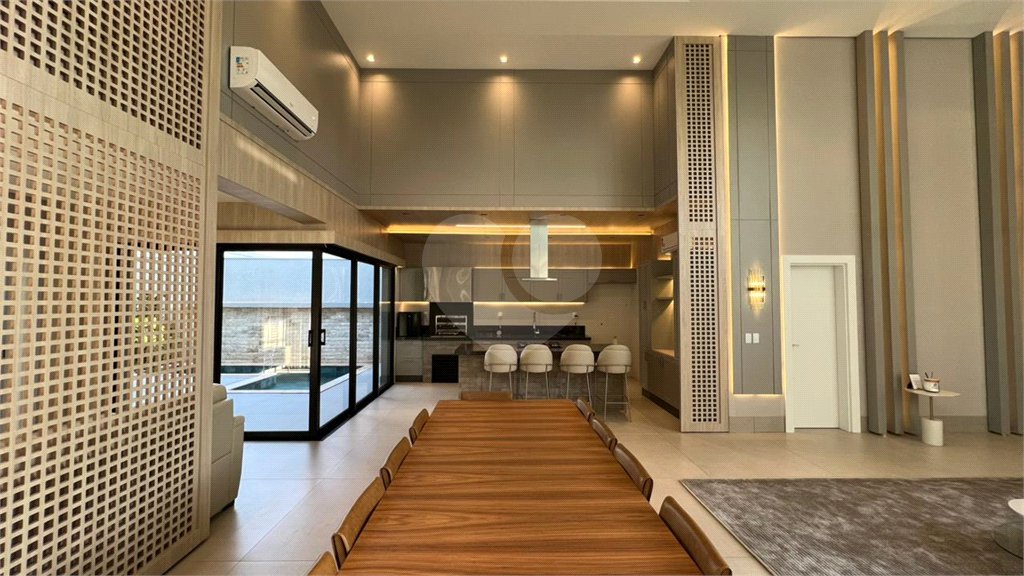 Casa à venda com 3 suítes no condomínio Villa Jardim, Cuiabá - MT