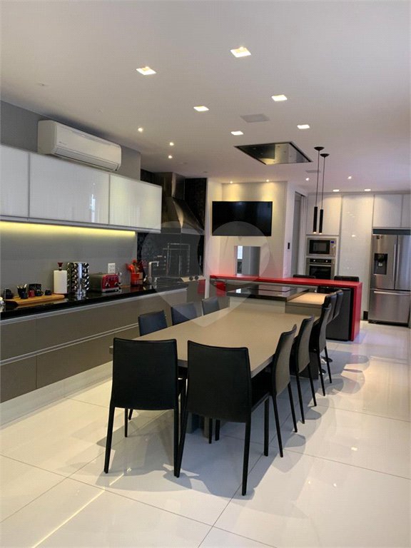 Apartamento à venda com 3 suítes em Vila Buarque, São Paulo, SP