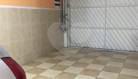 Sobrado à venda com 3 quartos, sendo 1 suíte,  em Tremembé, São Paulo, SP