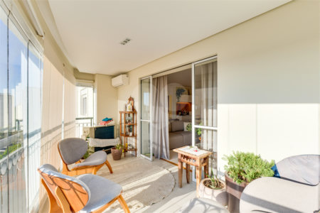 Apartamento à venda com 3 quartos, sendo 2 suítes,  em Jardim Marajoara, São Paulo, SP