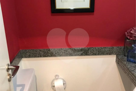 Apartamento à venda com 4 quartos, sendo 3 suítes, em Indianópolis, São Paulo, SP