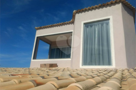 Casa à venda com 3 quartos, sendo 1 suíte, em Maria Joaquina (tamoios), Cabo Frio, RJ