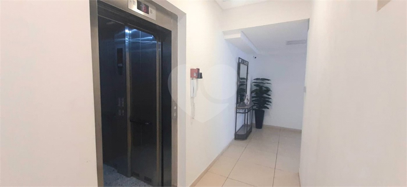Apartamento à venda com 2 quartos em Santana, São Paulo, SP