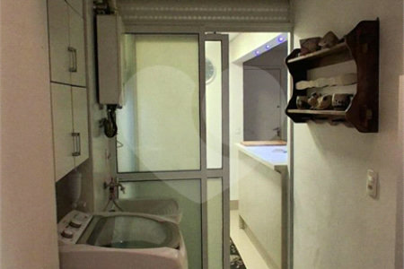 Apartamento à venda com 2 quartos, sendo 1 suíte,  em Vila Andrade, São Paulo, SP