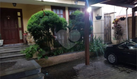 Sobrado à venda com 3 suítes em Lar São Paulo, São Paulo, SP