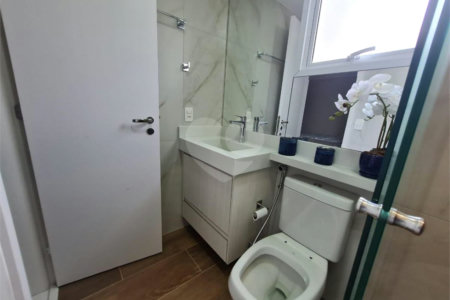 Apartamento à venda com 3 quartos, sendo 1 suíte,  em Vila Anastácio, São Paulo, SP