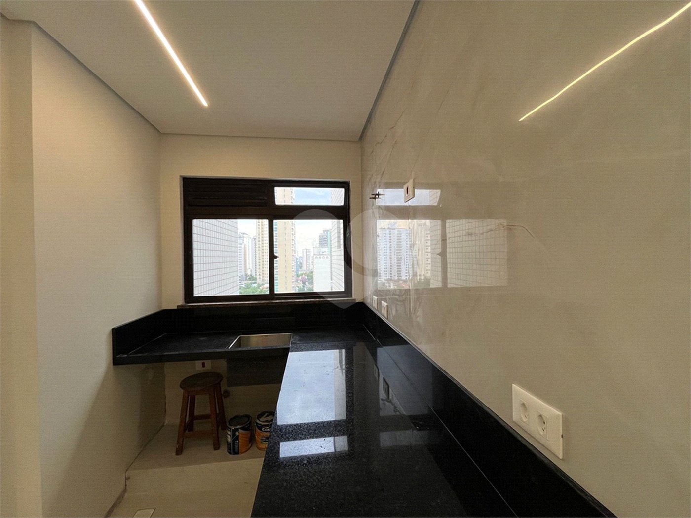 Apartamento à venda com 3 suítes em Santana, São Paulo, SP
