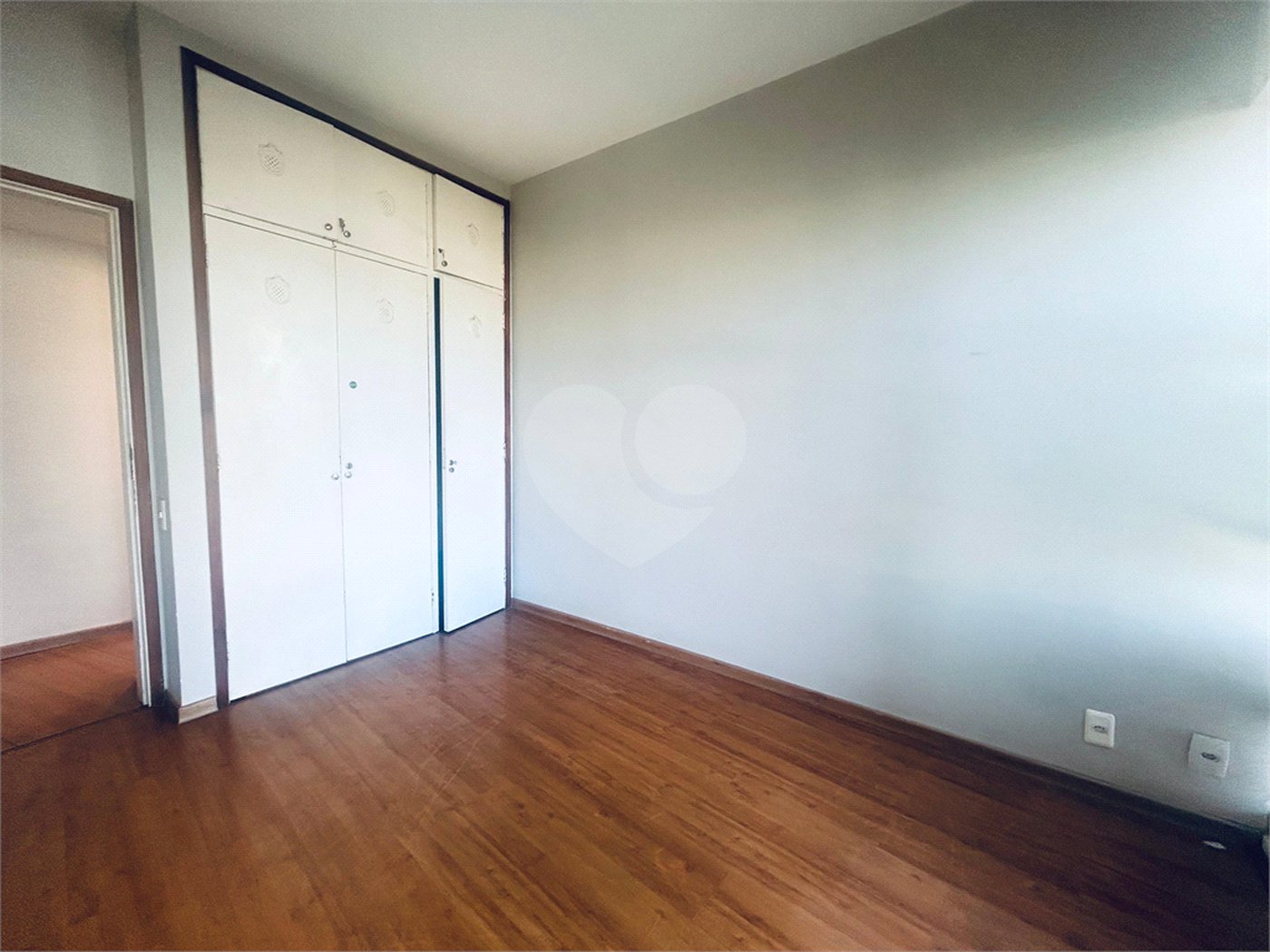 Apartamento à venda com 3 quartos, sendo 1 suíte, em Lagoa, Rio de Janeiro, RJ