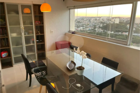 Apartamento para alugar com 3 suítes em Vila Sônia, São Paulo, SP